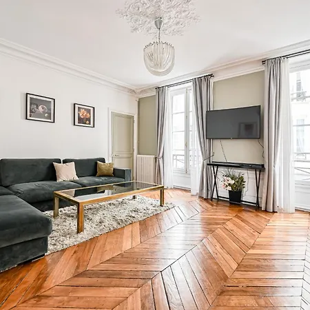 Apartamento De Luxe - Assemblée Nationale *