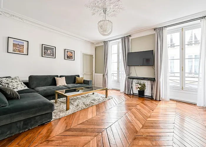 Apartment De Luxe - Assemblee Nationale *